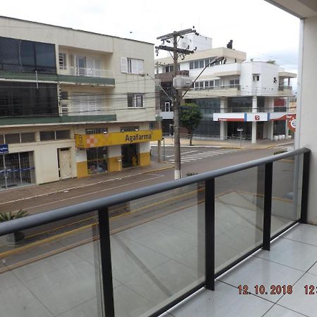 Me Toque Palace Hotel Nao-Me-Toque ภายนอก รูปภาพ